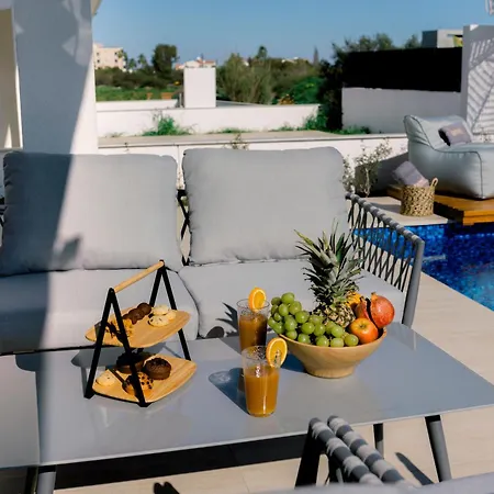 Nesea Seaside Luxury Escape
