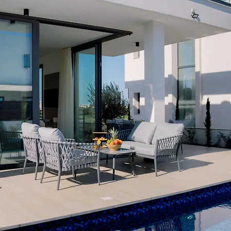 Nesea Seaside Luxury Escape Villa Protaras