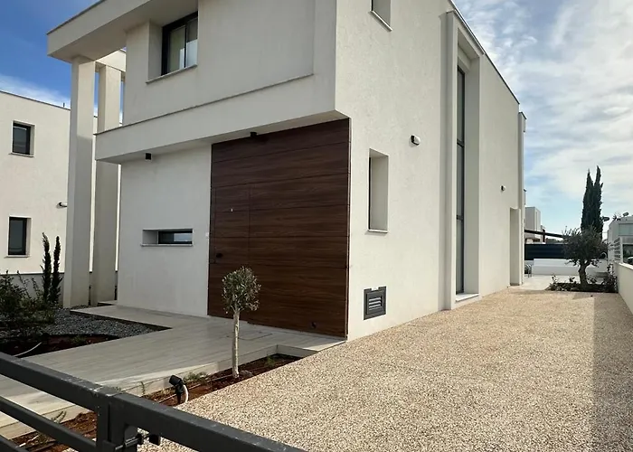 Nesea Seaside Luxury Escape Vilă