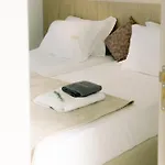 Nesea Seaside Luxury Escape *