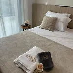 Nesea Seaside Luxury Escape Villa *