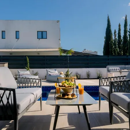 Villa Nesea Seaside Luxury Escape *