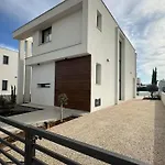 Nesea Seaside Luxury Escape Villa