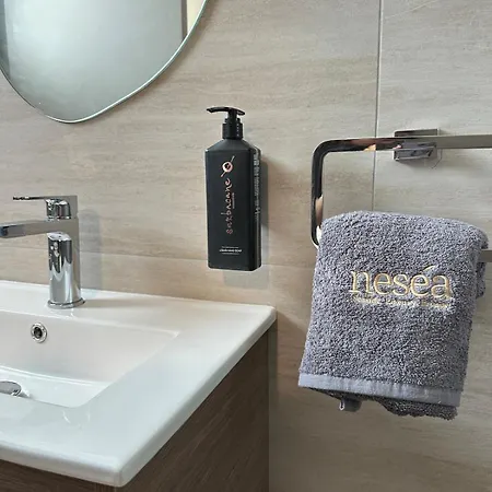 Nesea Seaside Luxury Escape *